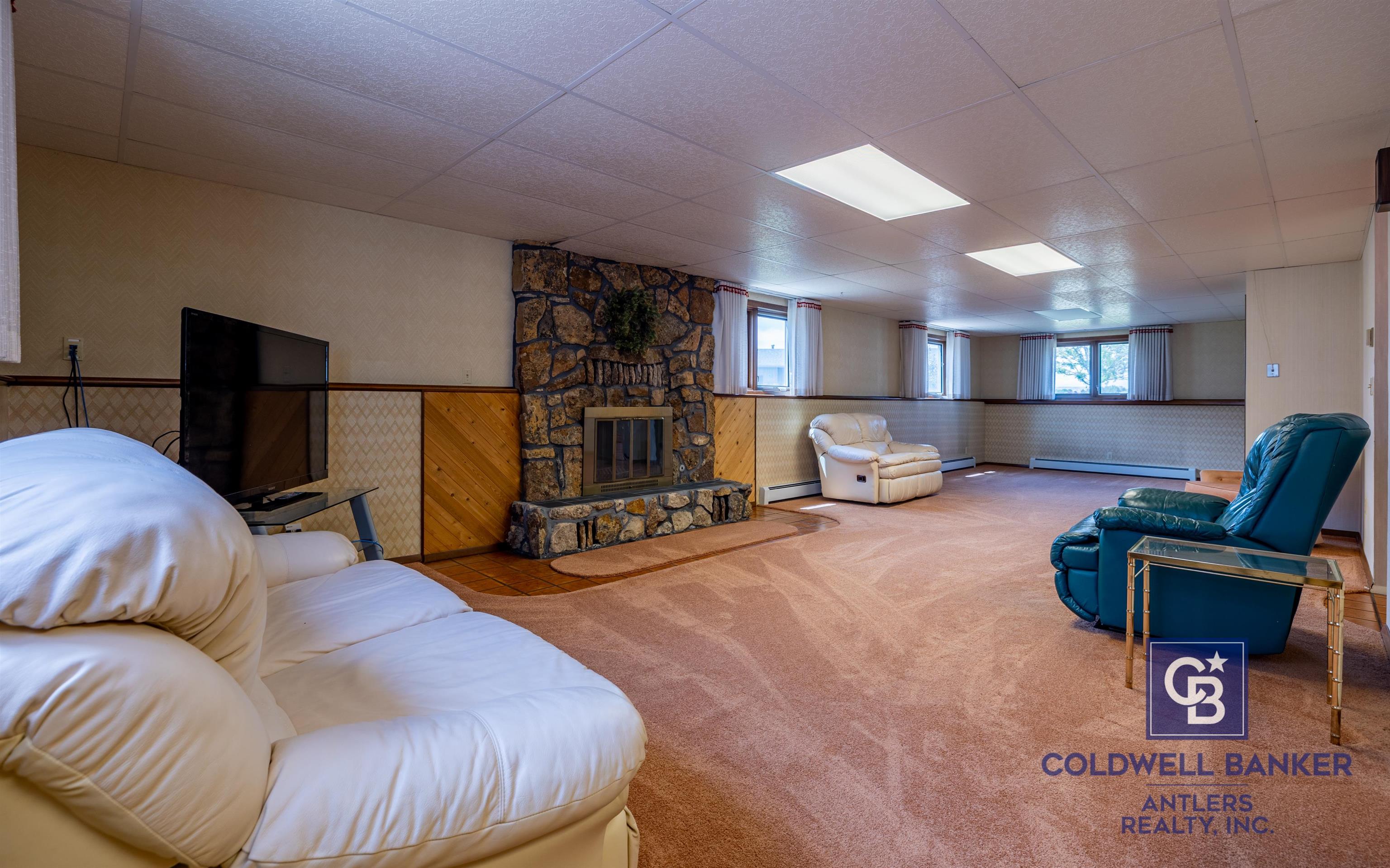 Powell, Wyoming, 82435, United States, 4 Bedrooms Bedrooms, ,1 BathroomBathrooms,Residential,For Sale,1912468