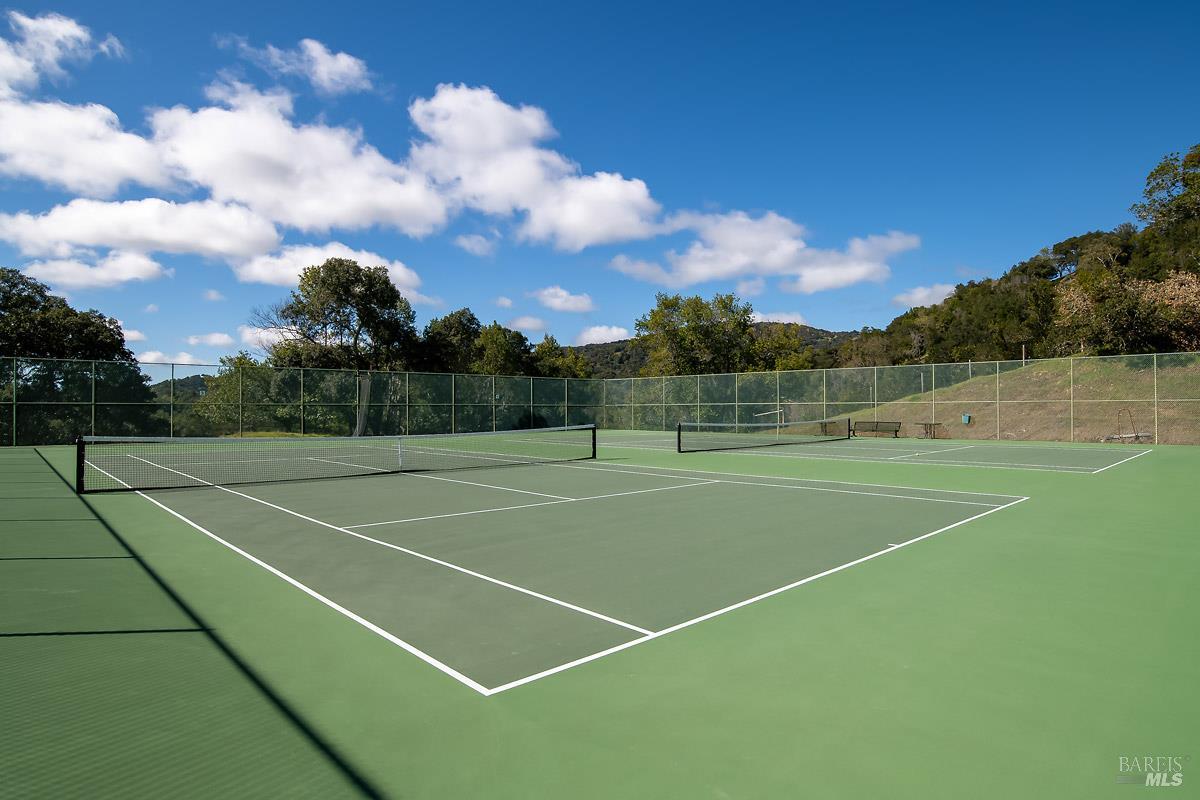 Novato, California, 94949, United States, 3 Bedrooms Bedrooms, ,3 BathroomsBathrooms,Residential,For Sale,1903559
