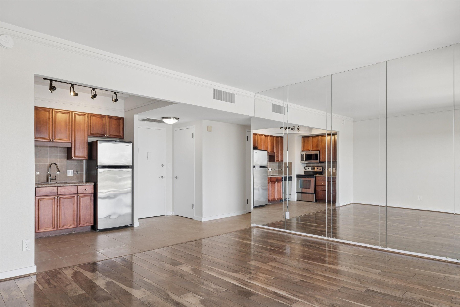  4750 N Central Avenue  Phoenix, AZ - 物件實景
