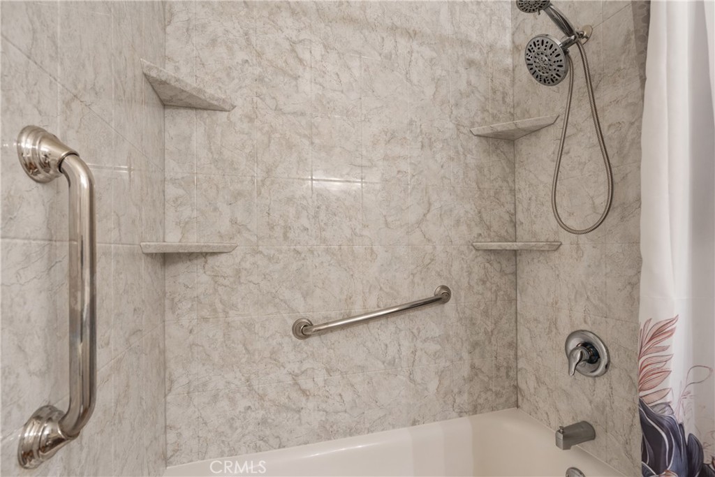 Corona, California, 92882, United States, 3 Bedrooms Bedrooms, ,2 BathroomsBathrooms,Residential,For Sale,2049175