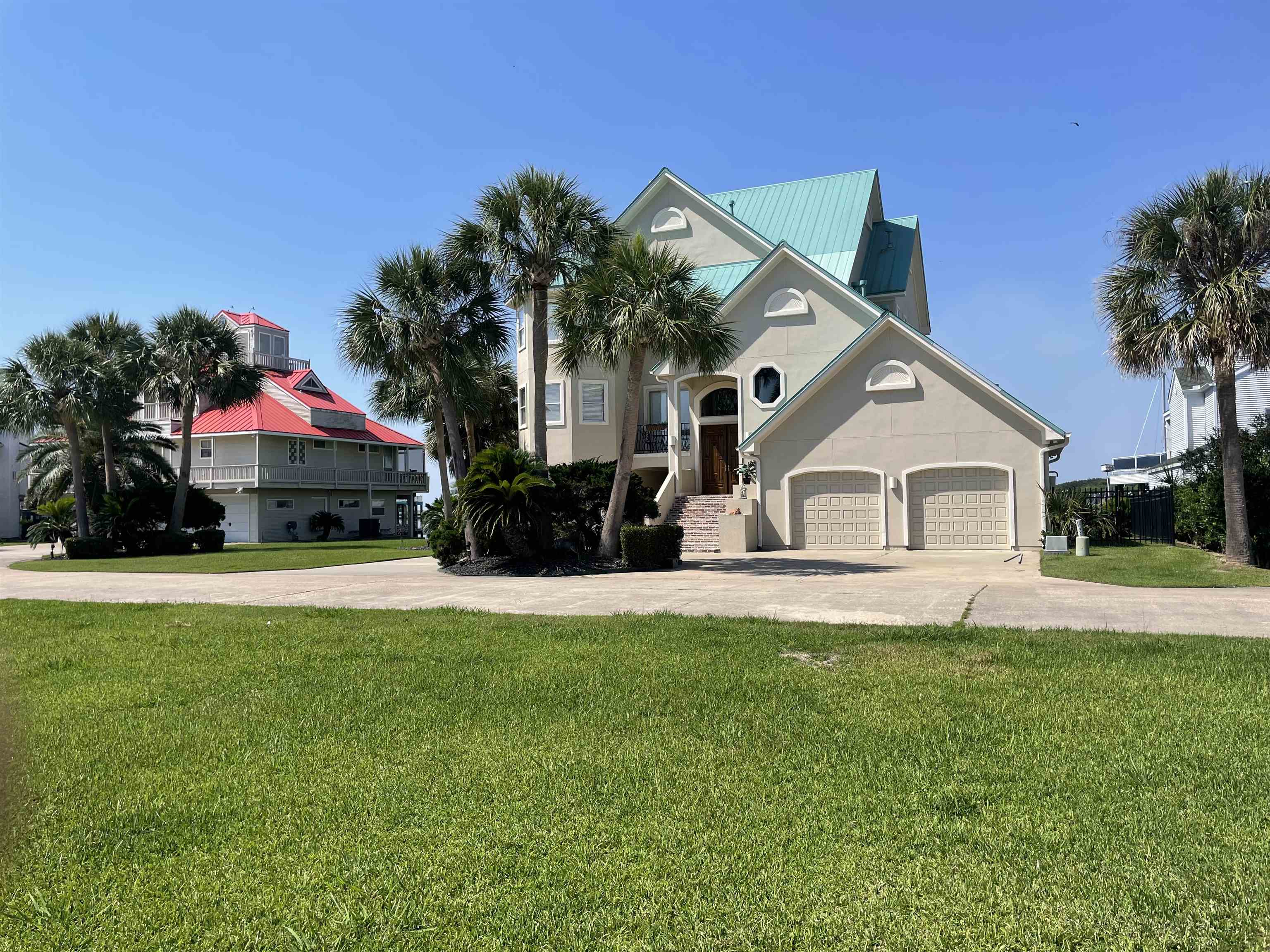 Island Way, Port Arthur, TX 77640