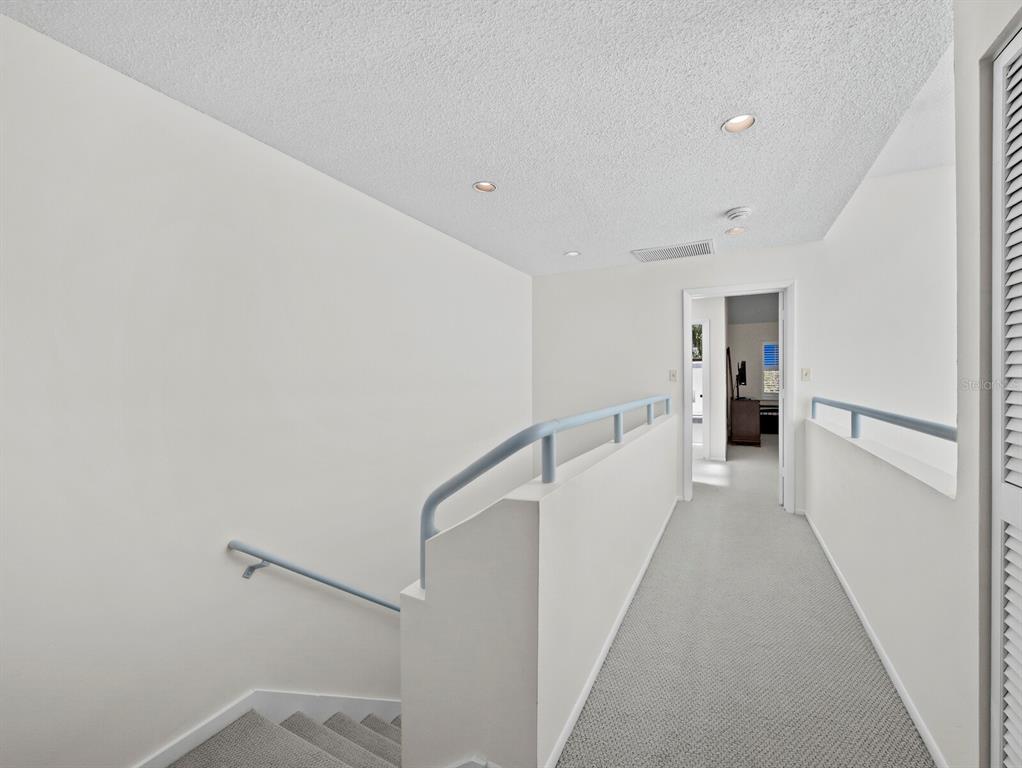 Longboat Key, Florida, 34228, United States, 2 Bedrooms Bedrooms, ,3 BathroomsBathrooms,Residential,For Sale,1942168