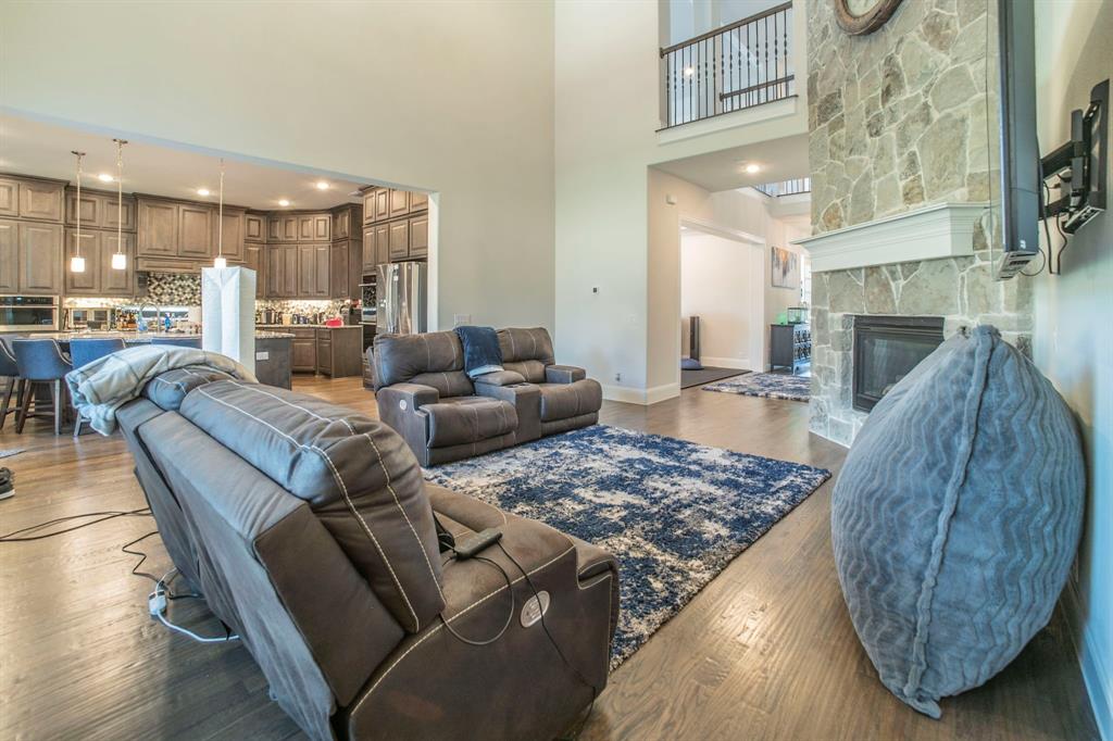 Prosper, Texas, 75078, United States, 5 Bedrooms Bedrooms, ,7 BathroomsBathrooms,Residential,For Sale,1905798