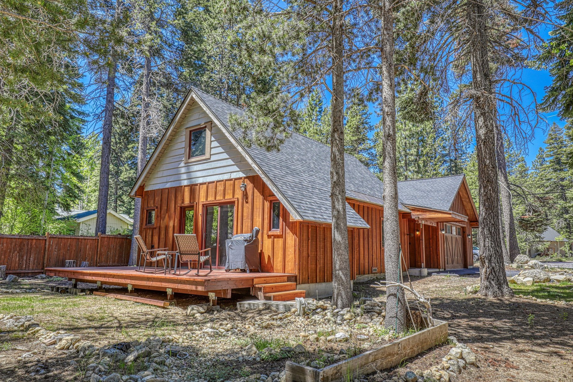  Home 3 Blocks from Lake Tahoe with 4 Car Garage for Cars & Boats - 物件實景
