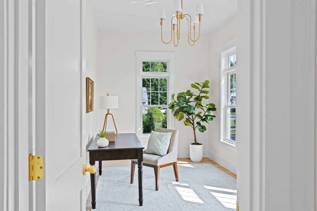 Hingham, Massachusetts, 02043, United States, 5 Bedrooms Bedrooms, ,6 BathroomsBathrooms,Residential,For Sale,1994867