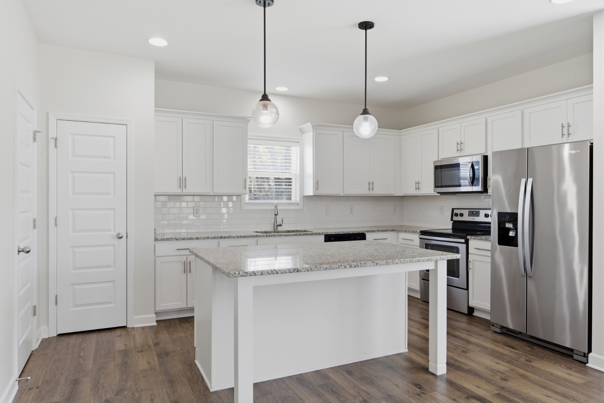  114 Walden Village Ct, Nashville, TN, 37210 - 物件實景