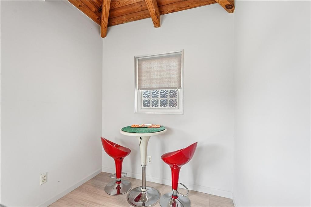 Atlanta, Georgia, 30313, United States, 2 Bedrooms Bedrooms, ,3 BathroomsBathrooms,Residential,For Sale,1978100