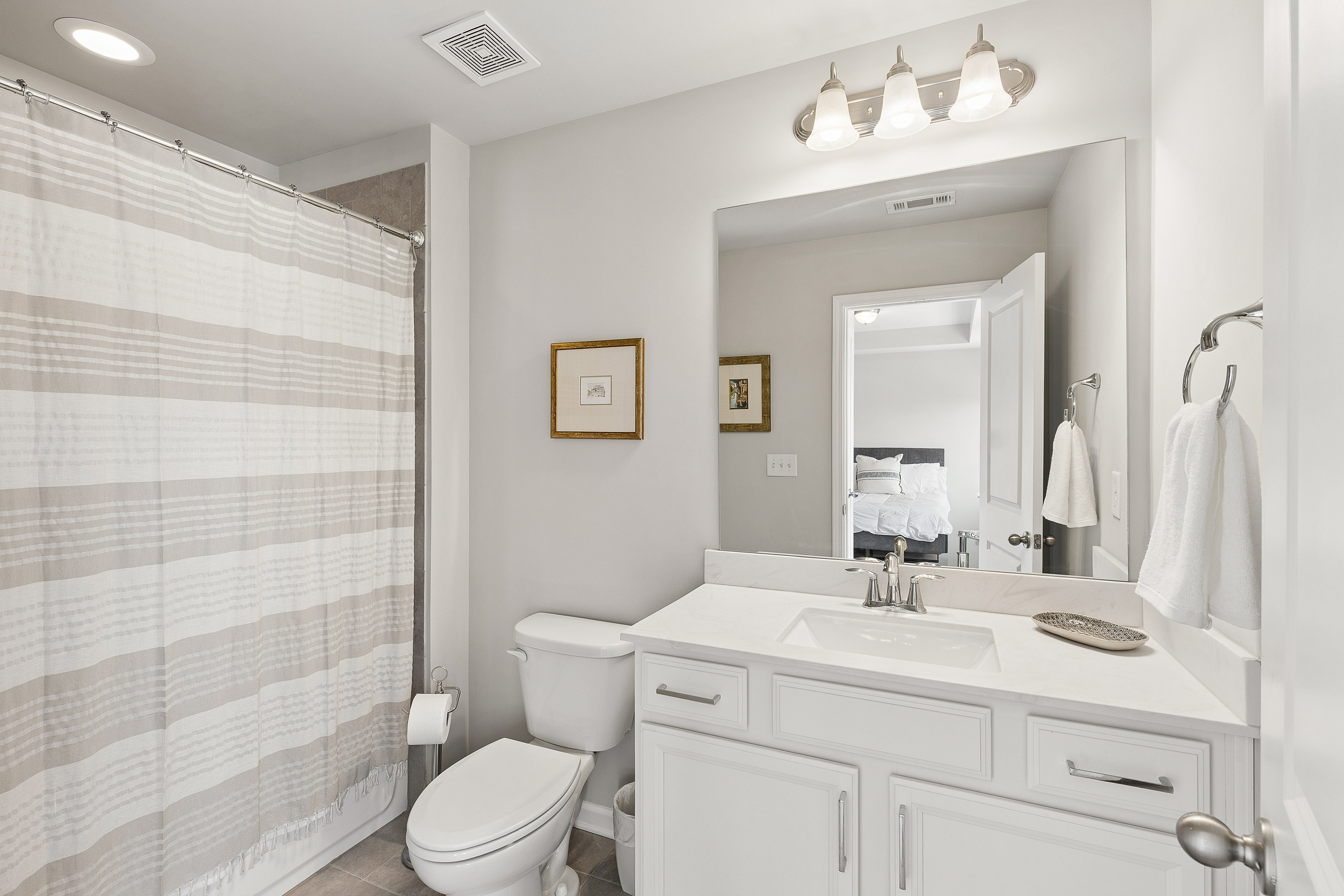  Exceptional Gated Townhome Near Vibrant Downtown Chamblee - 物件實景
