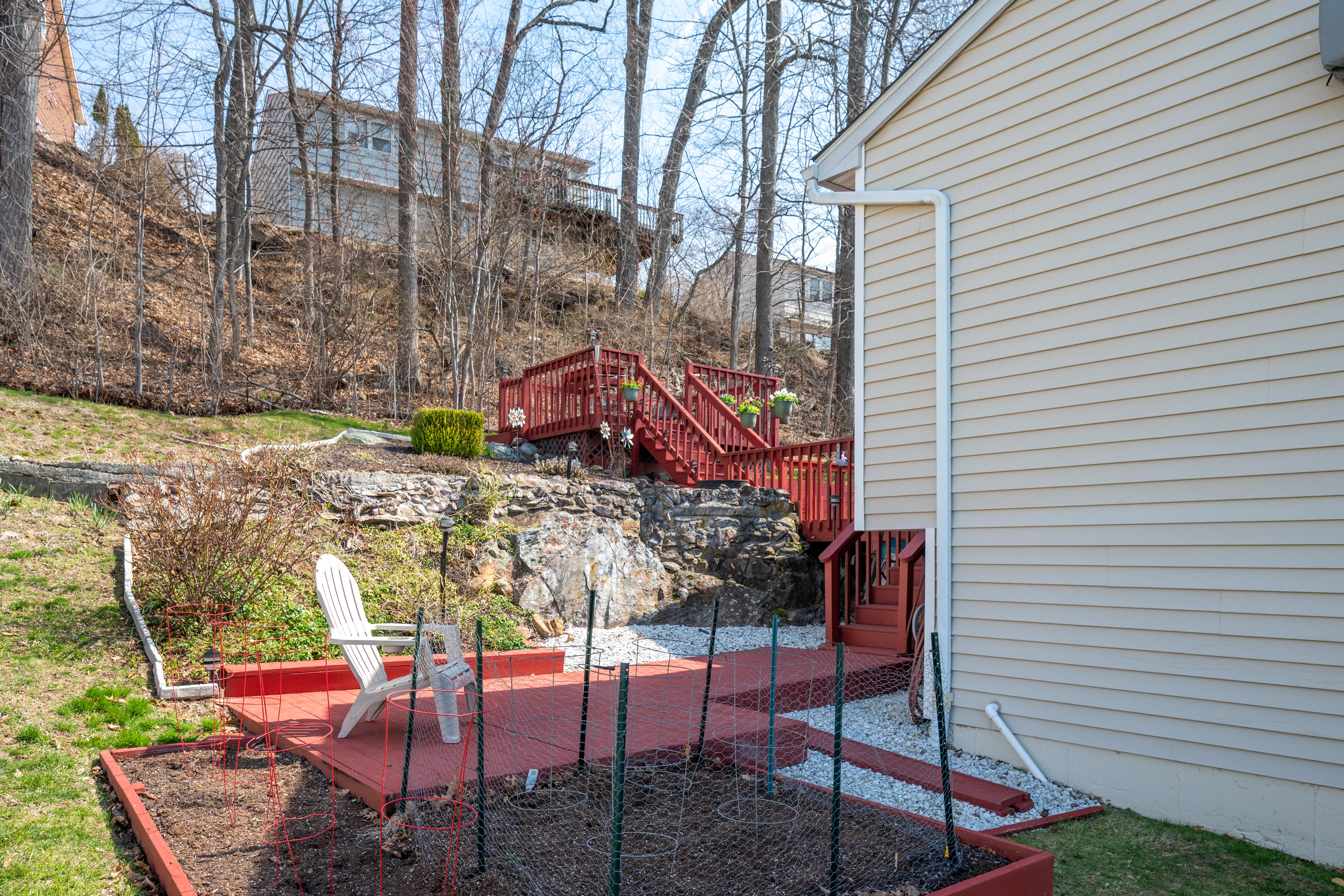  Beautifully Maintained Home - 物件實景