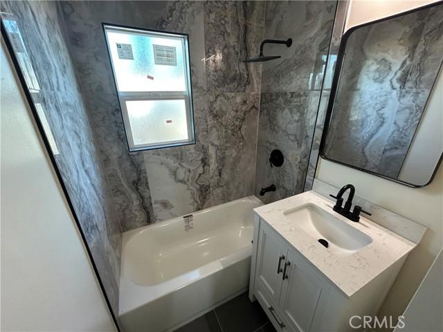 Lawndale, California, 90260, United States, 2 Bedrooms Bedrooms, ,1 BathroomBathrooms,Residential,For Sale,1980994