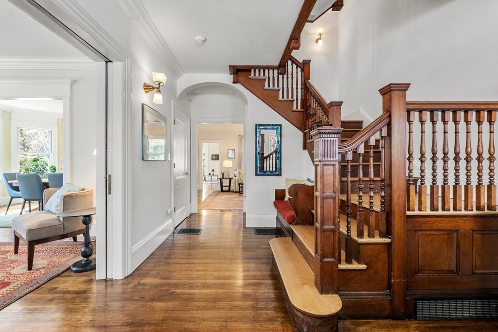 Cambridge, Massachusetts, 02138, United States, 6 Bedrooms Bedrooms, ,5 BathroomsBathrooms,Residential,For Sale,1766513
