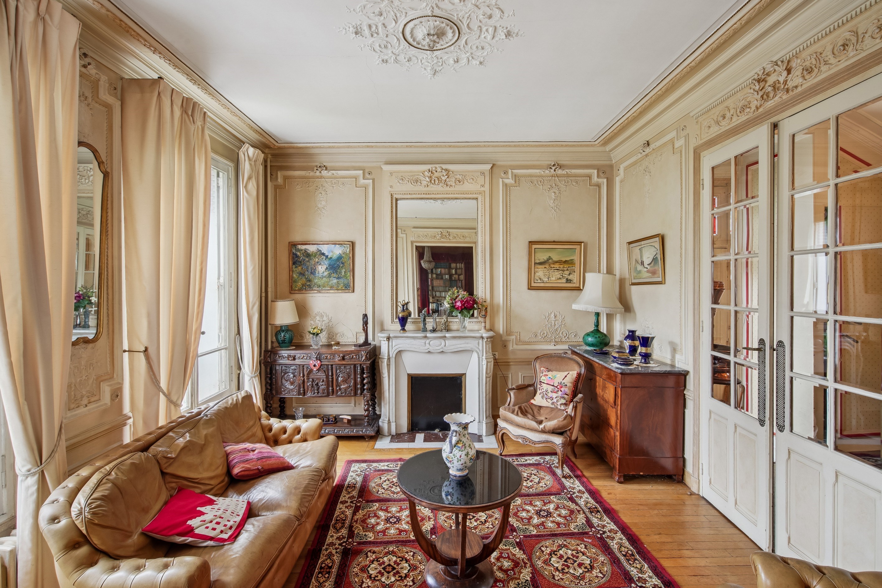  A Rare Stone Residence — Asnières-sur-Seine, Quartier du Bac - 物件實景