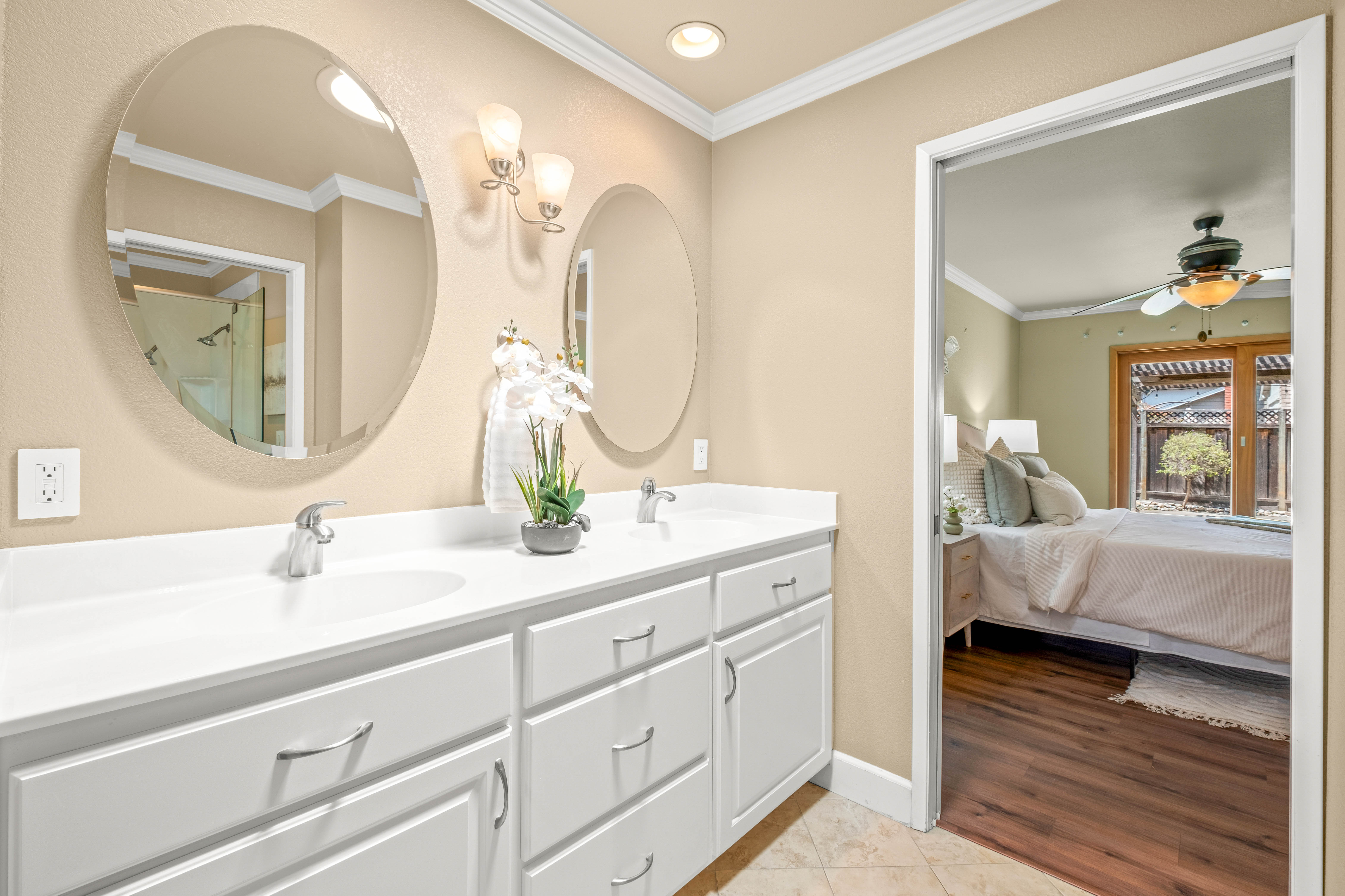  Beautifully Updated Pleasanton Single-Story with Custom Finishes - 物件實景