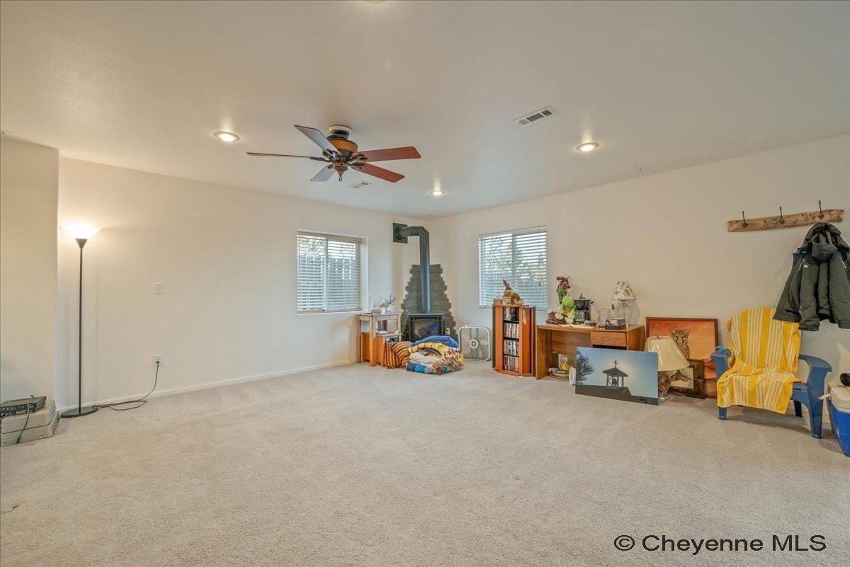 Cheyenne, Wyoming, 82007, United States, 5 Bedrooms Bedrooms, ,3 BathroomsBathrooms,Residential,For Sale,1993548