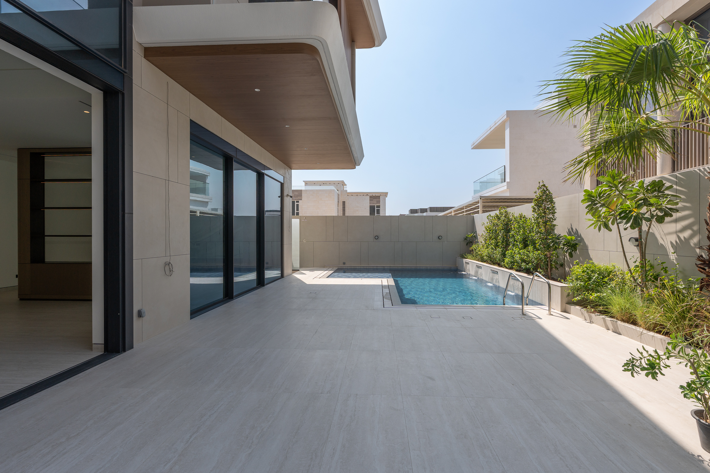  Brand New Nad Al Sheba Villa with Expansive Interiors - 物件實景