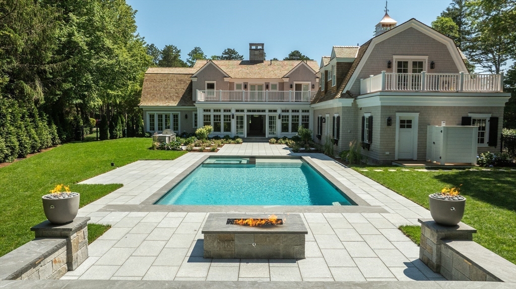 Barnstable, Massachusetts, 02655, United States, 5 Bedrooms Bedrooms, ,8 BathroomsBathrooms,Residential,For Sale,1911677