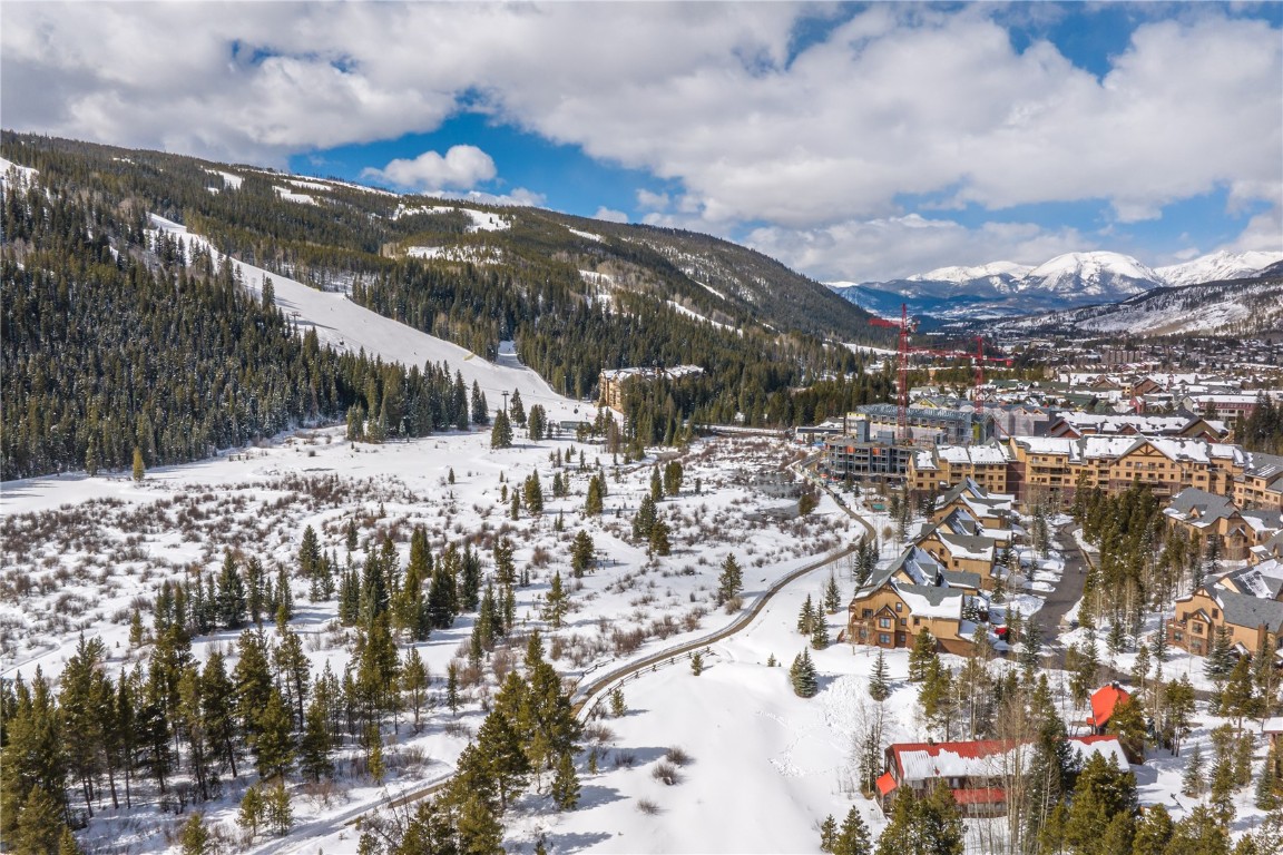 Keystone, Colorado, 80435, United States, 3 Bedrooms Bedrooms, ,2 BathroomsBathrooms,Residential,For Sale,1793769