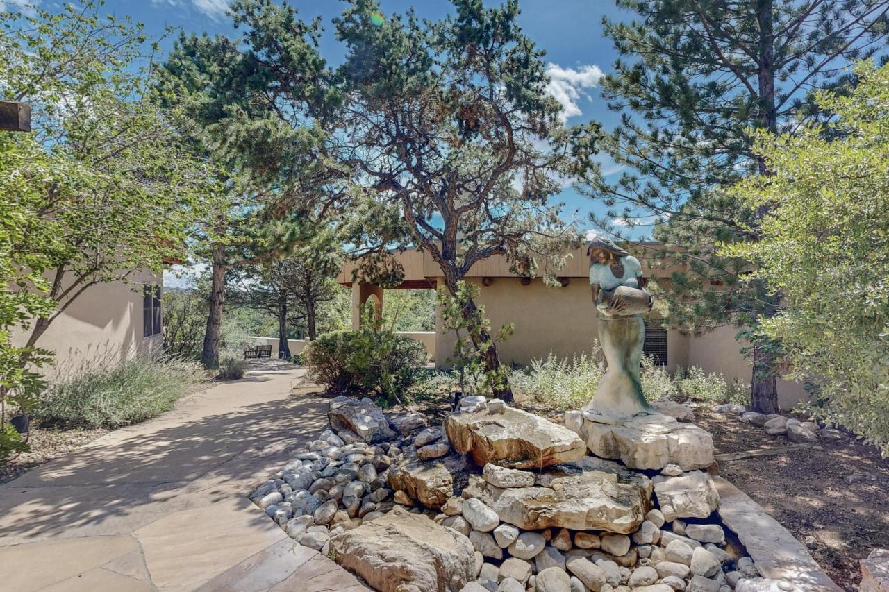 30 Apache Creek, Santa Fe, New Mexico, 87505, United States, 5 Bedrooms Bedrooms, ,4 BathroomsBathrooms,Residential,For Sale,30 Apache Creek,1591905