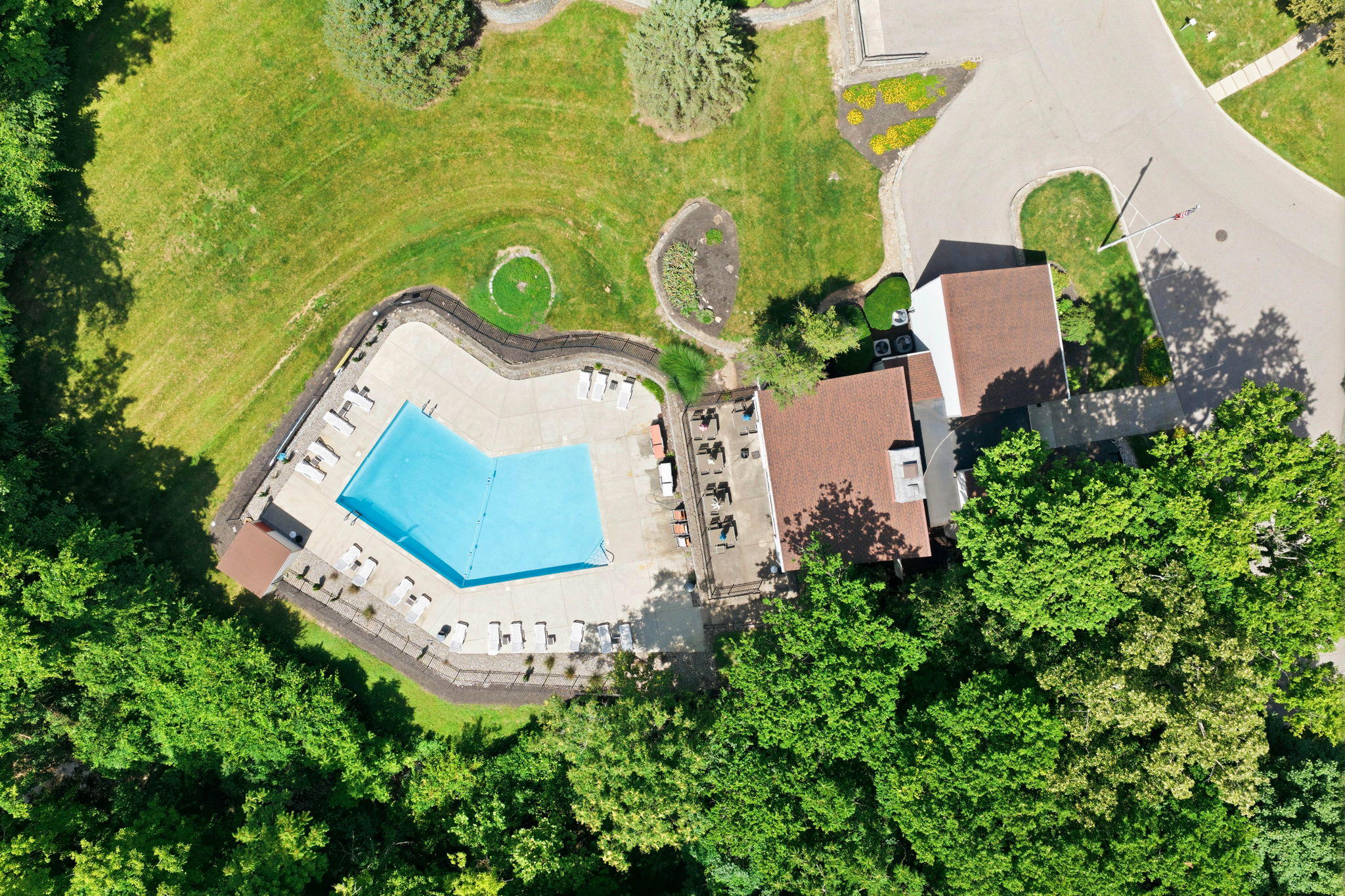  2 Boxwood Court, Cincinnati, OH 45246 - 物件實景