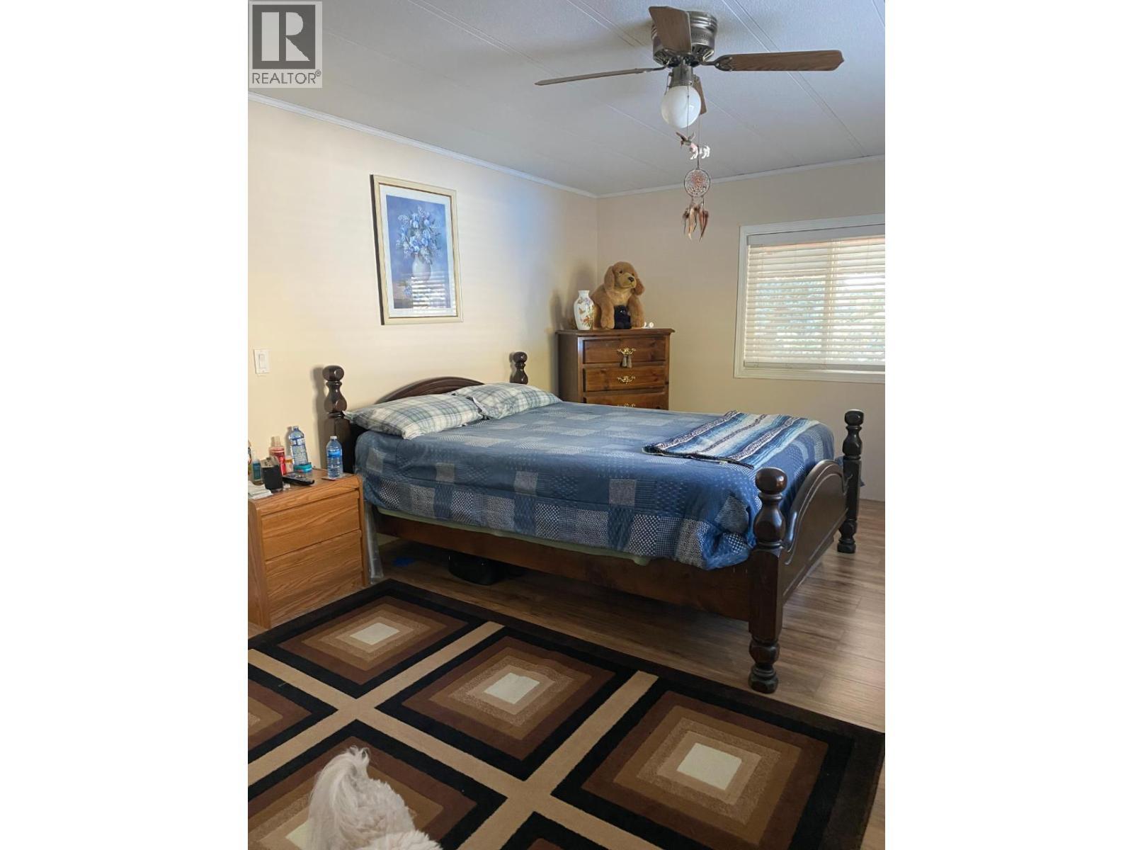 KAMLOOPS, British Columbia, V2H 1S7, CA, 4 Bedrooms Bedrooms, ,3 BathroomsBathrooms,Residential,For Sale,1949543