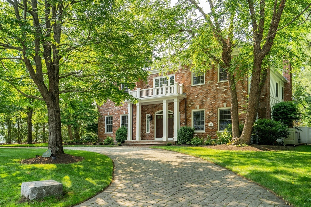 Wellesley, Massachusetts, 02481, United States, 6 Bedrooms Bedrooms, ,8 BathroomsBathrooms,Residential,For Sale,1941628