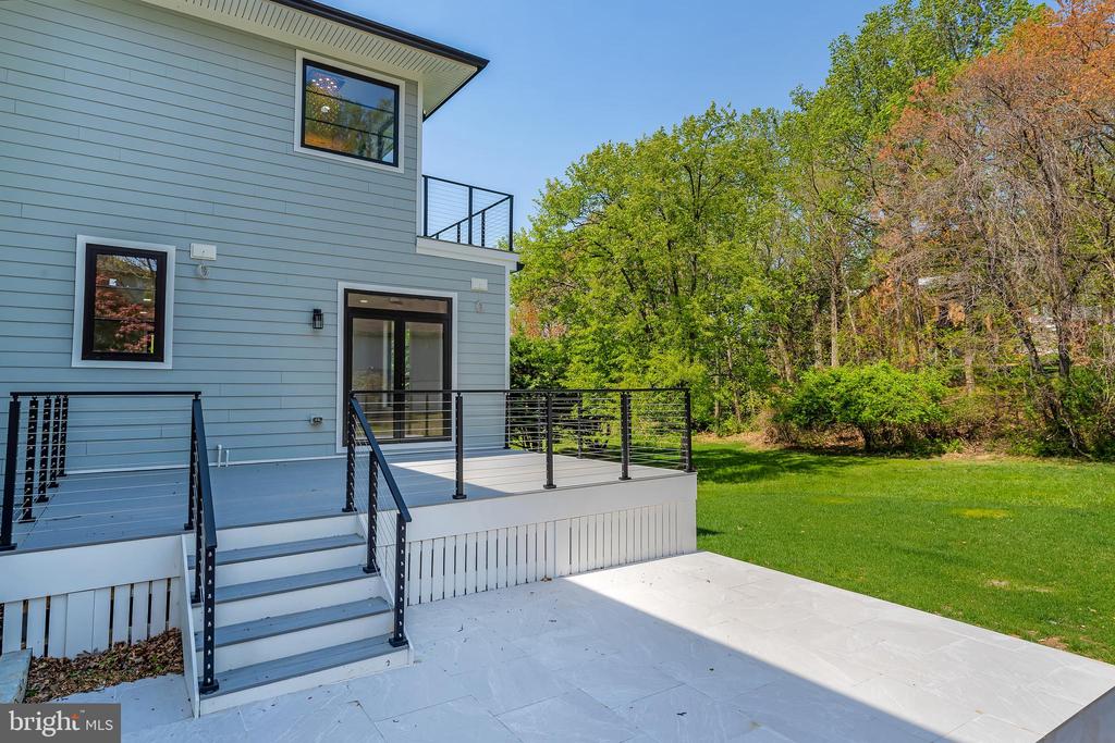 Herndon, Virginia, 20170, United States, 6 Bedrooms Bedrooms, ,6 BathroomsBathrooms,Residential,For Sale,1941281