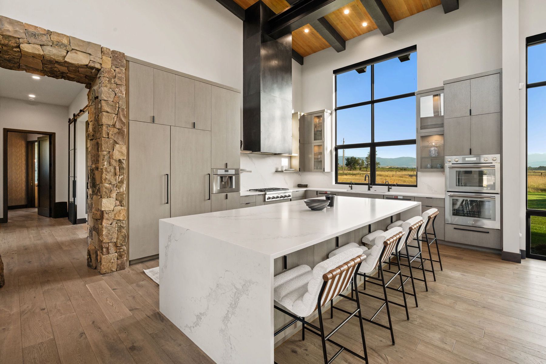  683 Cobb Hill Rd - 物件實景