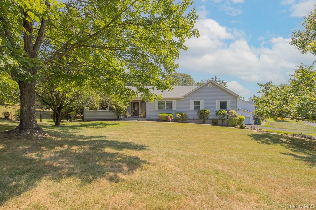 Stony Point, New York, 10980, United States, 5 Bedrooms Bedrooms, ,3 BathroomsBathrooms,Residential,For Sale,1918019
