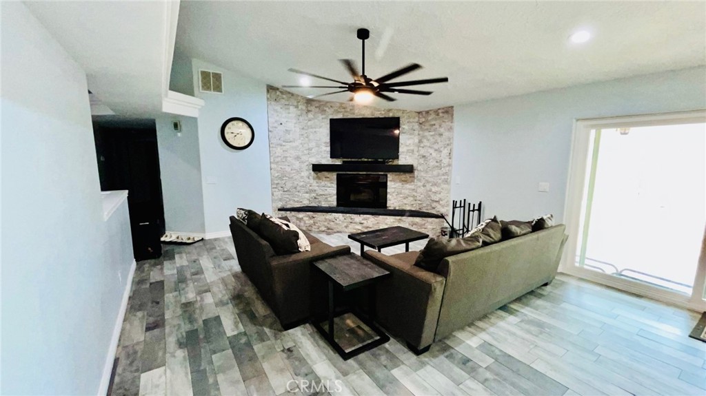 Apple Valley, California, 92308, United States, 4 Bedrooms Bedrooms, ,3 BathroomsBathrooms,Residential,For Sale,2001641