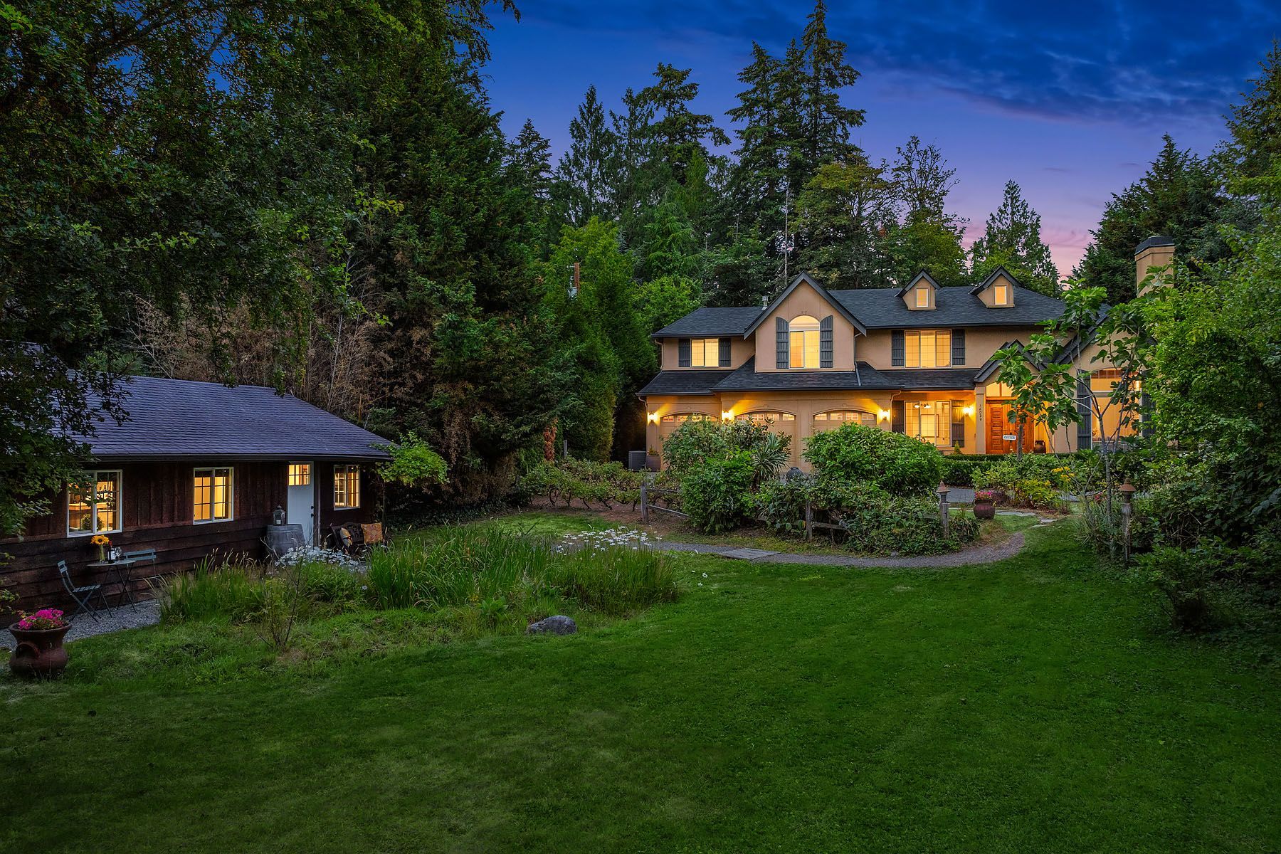  12022 NE 97th Street, Kirkland, WA 98033 - 物件實景