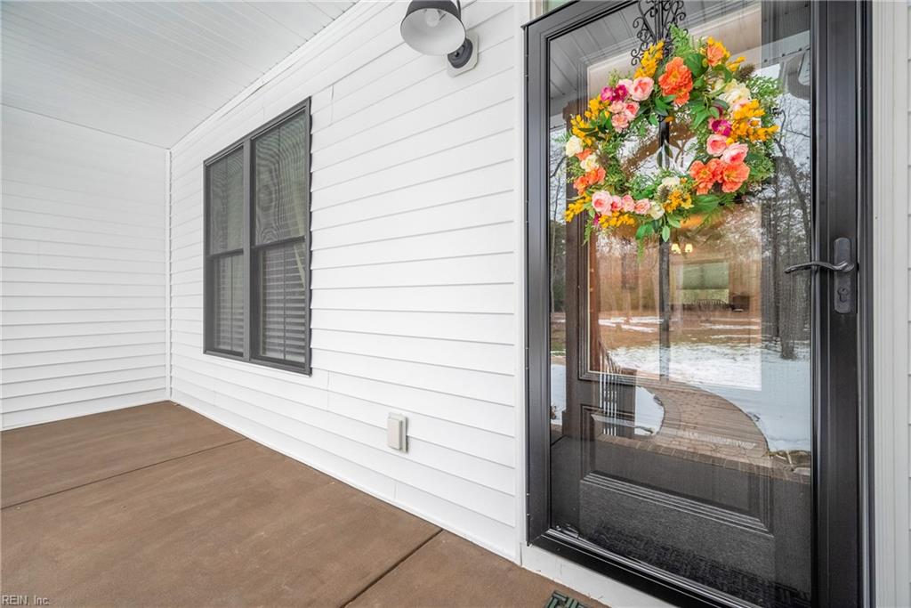 Gloucester, Virginia, 23061-2587, United States, 4 Bedrooms Bedrooms, ,3 BathroomsBathrooms,Residential,For Sale,1872162