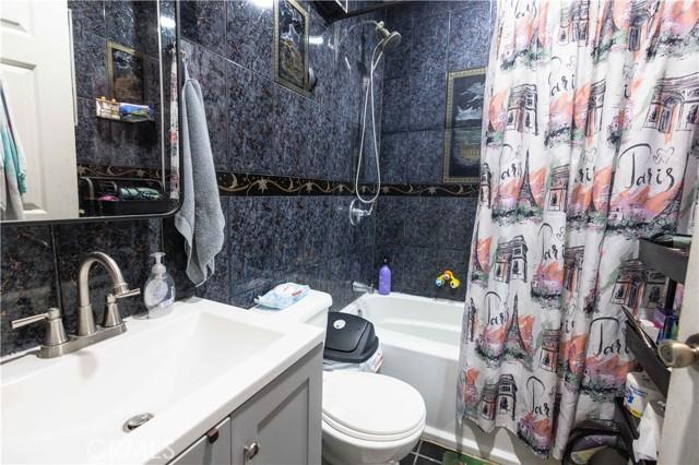 Los Angeles, California, 90059, United States, ,Residential,For Sale,1997747