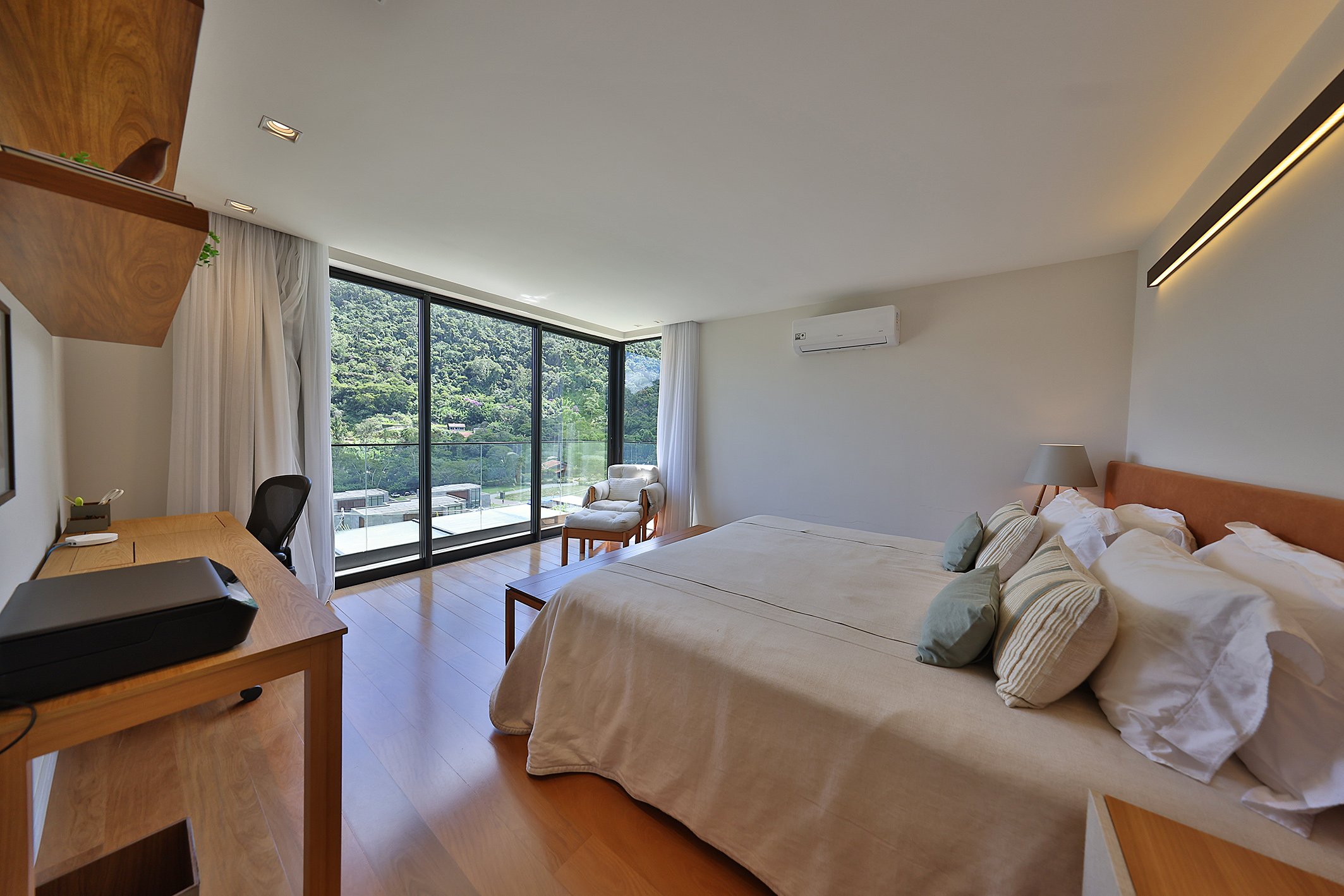  Contemporary residence with mountain views in Fazenda Marambaia - 物件實景