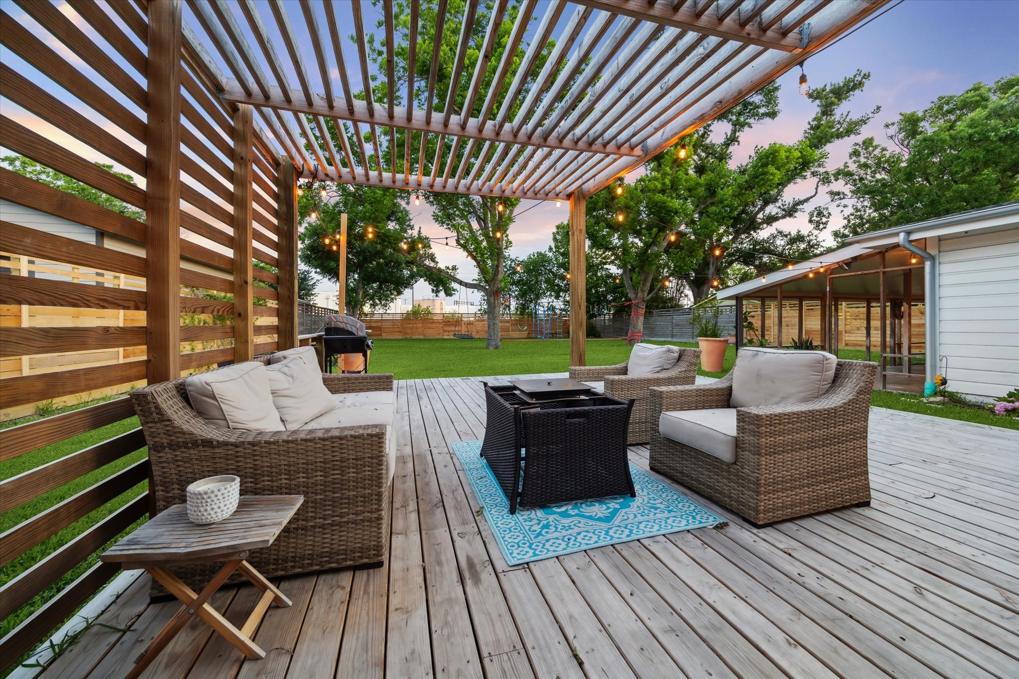  4509 Randwick Drive - 物件實景