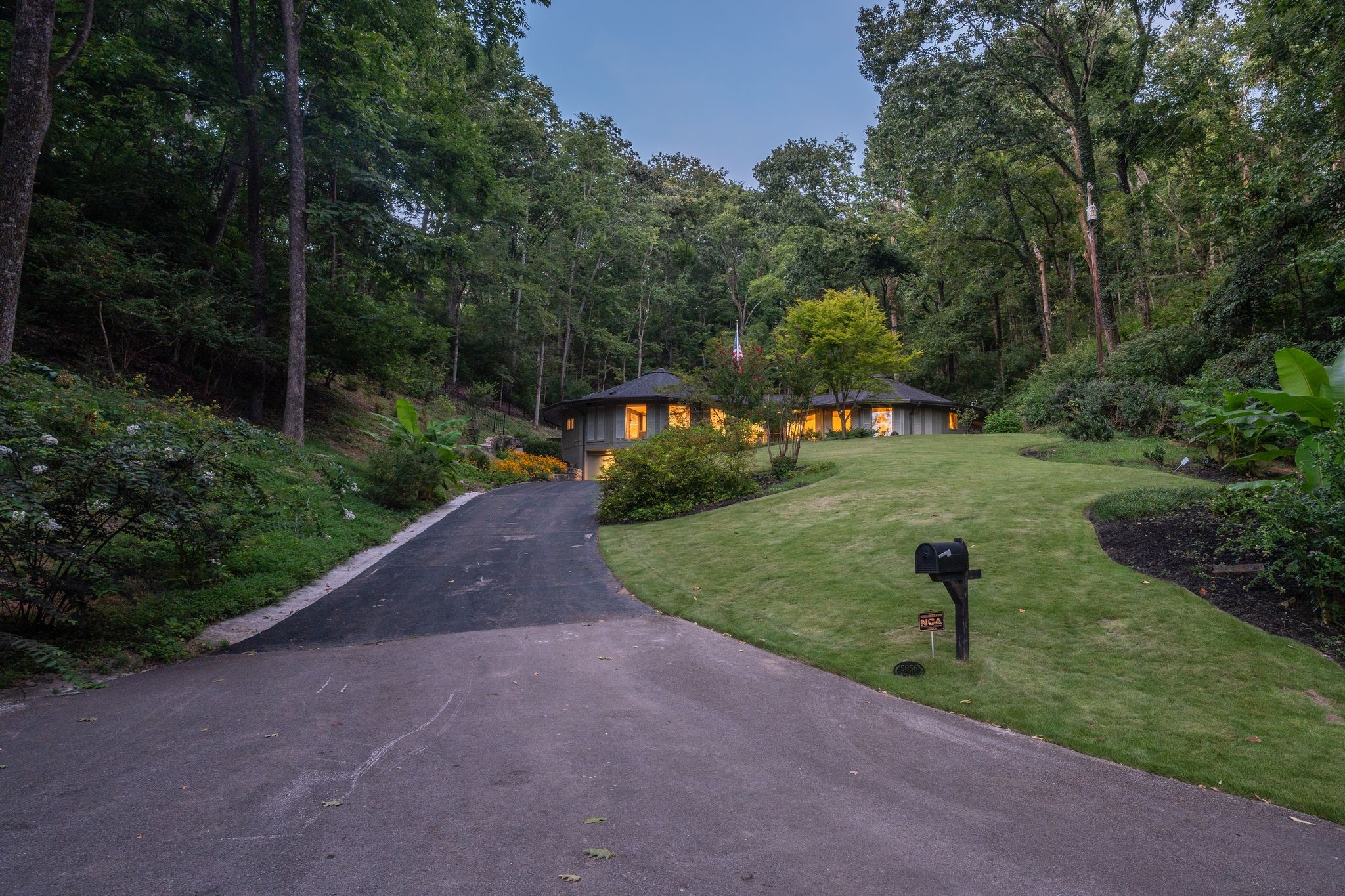  5856 Beauregard Dr, Nashville, TN, 37215 - 物件實景