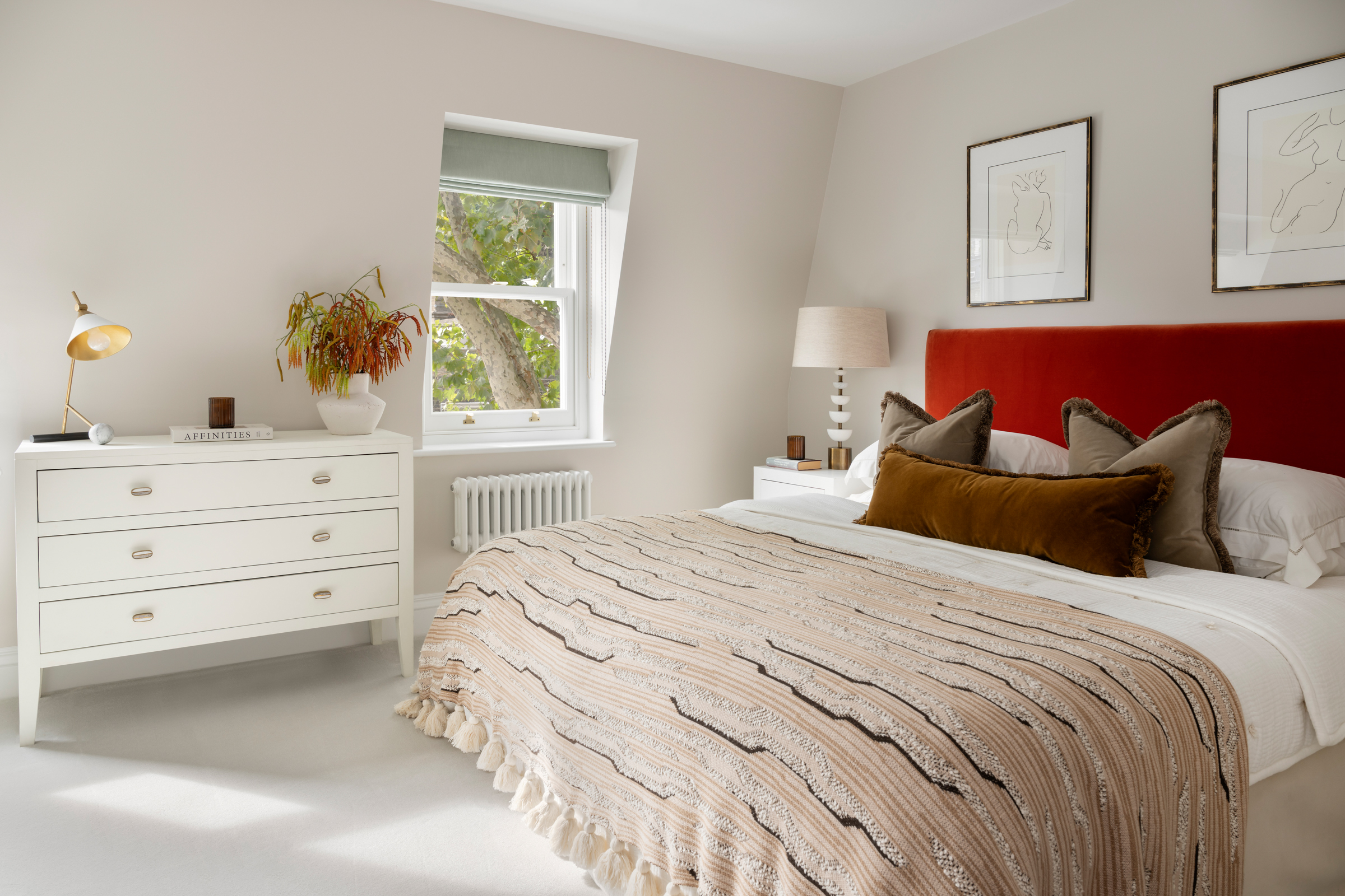  A Three Bedroom, Three-Window-Wide House in Notting Hill - 物件實景
