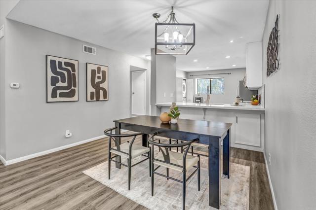 San Diego, California, 92108, United States, 2 Bedrooms Bedrooms, ,2 BathroomsBathrooms,Residential,For Sale,1873743