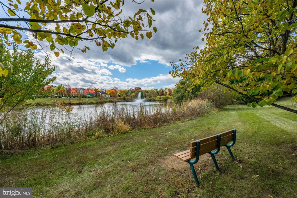 Leesburg, Virginia, 20175, United States, 5 Bedrooms Bedrooms, ,4 BathroomsBathrooms,Residential,For Sale,1987401