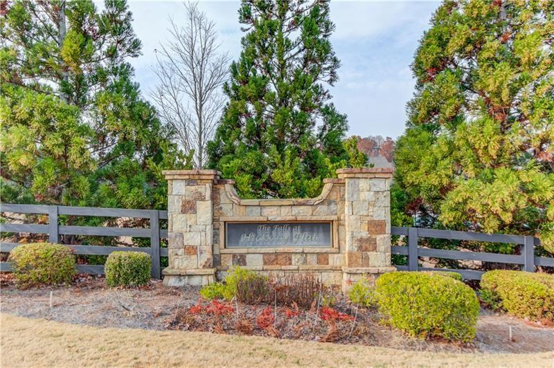 Canton, Georgia, 30115, United States, 5 Bedrooms Bedrooms, ,4 BathroomsBathrooms,Residential,For Sale,2032781