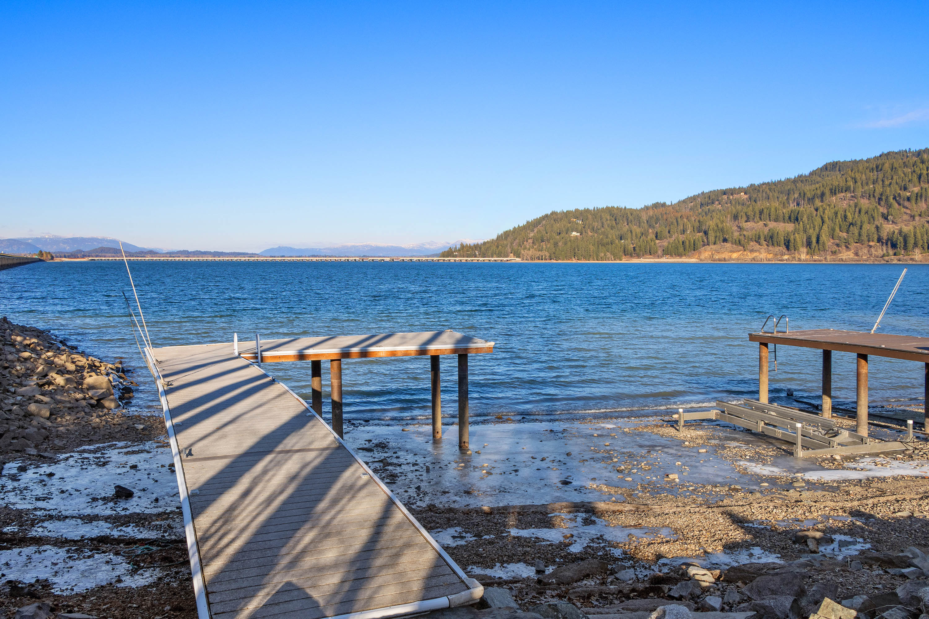 Sagle, Idaho, 83860, United States, 4 Bedrooms Bedrooms, ,2 BathroomsBathrooms,Residential,For Sale,2013773