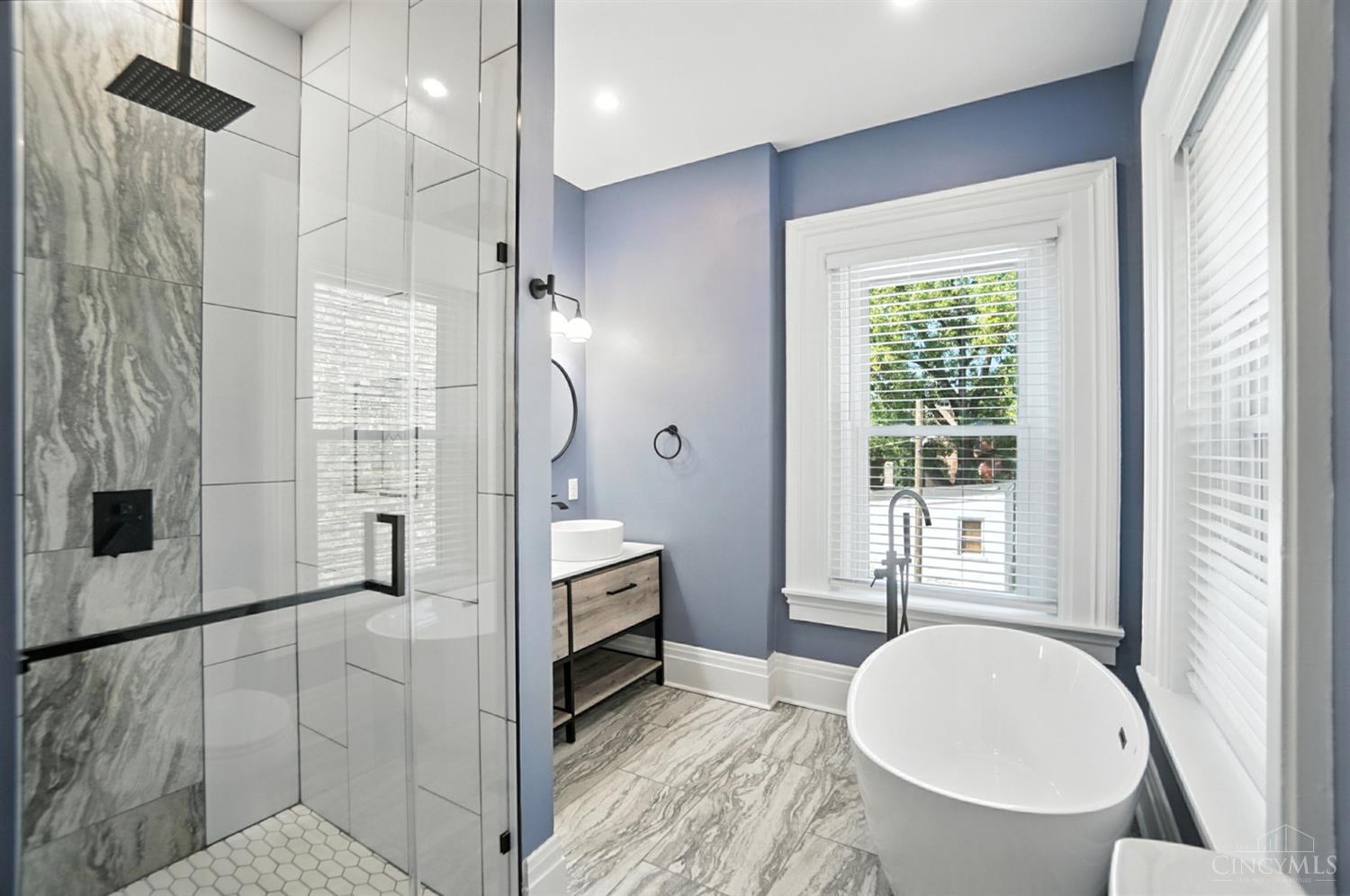 Cincinnati, Ohio, 45214, United States, 4 Bedrooms Bedrooms, ,3 BathroomsBathrooms,Residential,For Sale,1955713