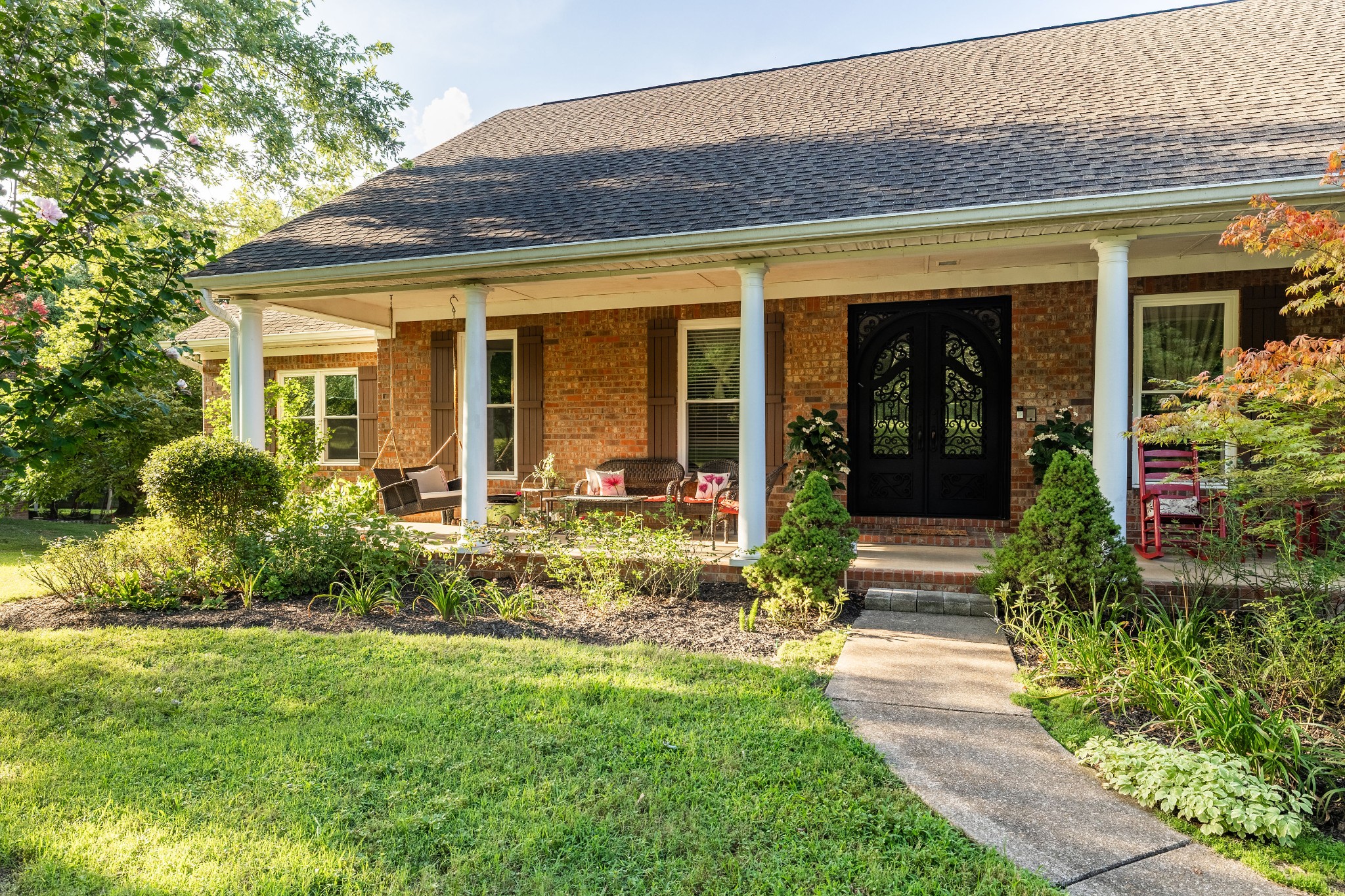Franklin, Tennessee, 37064, United States, 4 Bedrooms Bedrooms, ,3 BathroomsBathrooms,Residential,For Sale,1855995