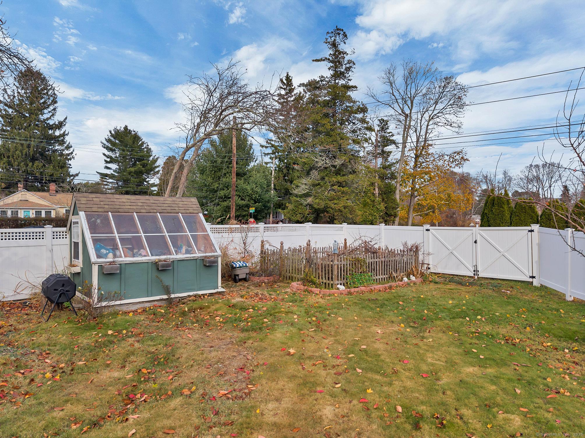 Old Saybrook, Connecticut, 06475, United States, 5 Bedrooms Bedrooms, ,3 BathroomsBathrooms,Residential,For Sale,1806241