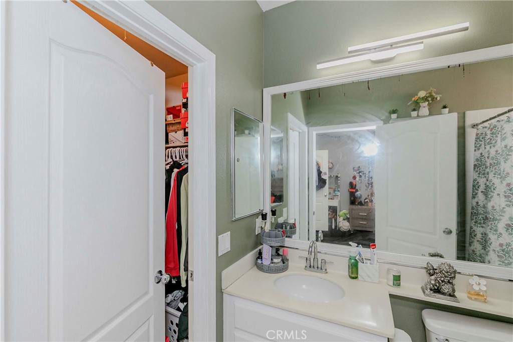 Moreno Valley, California, 92557, United States, 4 Bedrooms Bedrooms, ,4 BathroomsBathrooms,Residential,For Sale,1979088