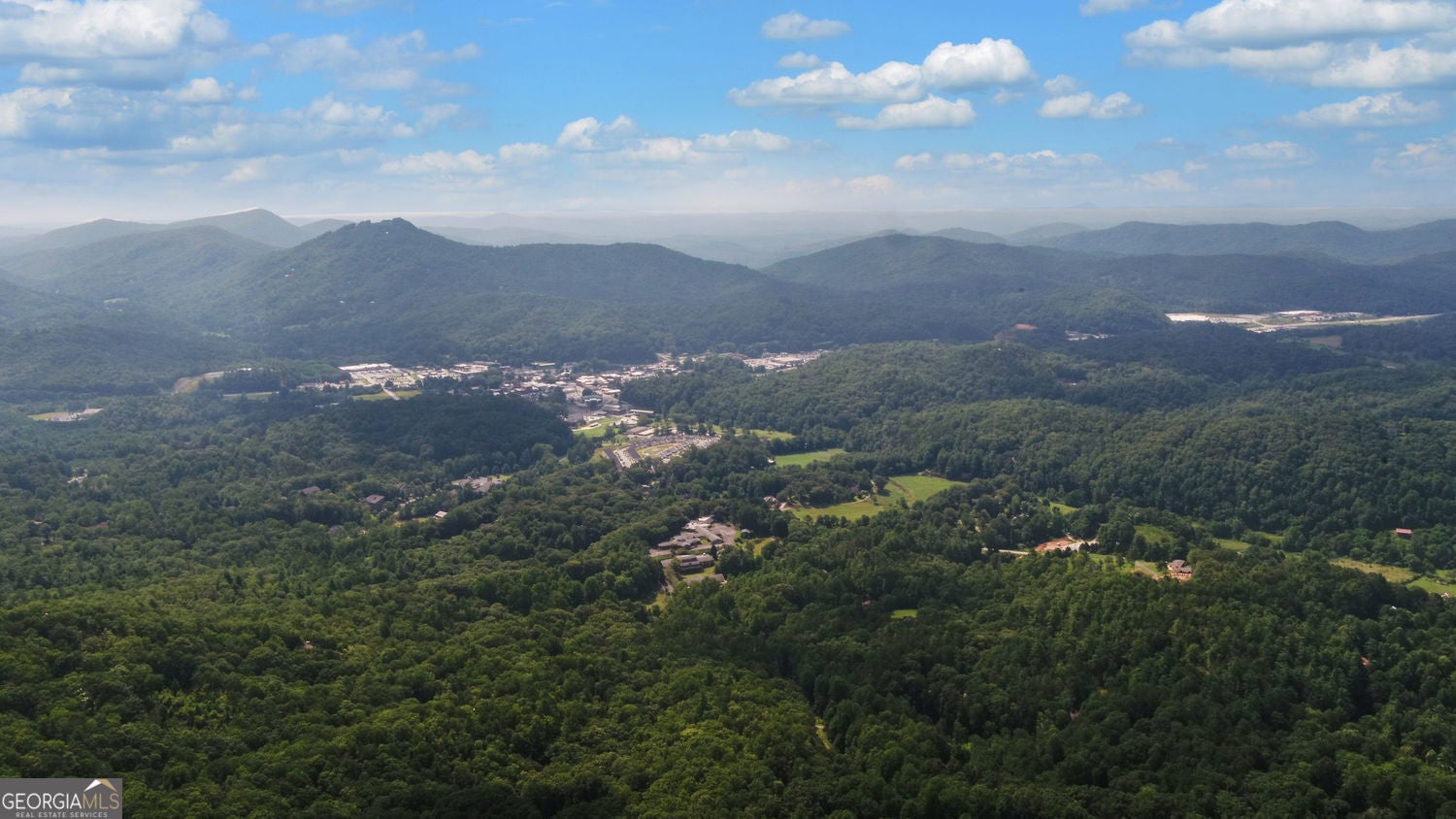 Clayton, Georgia, 30525, United States, 3 Bedrooms Bedrooms, ,4 BathroomsBathrooms,Residential,For Sale,1905476