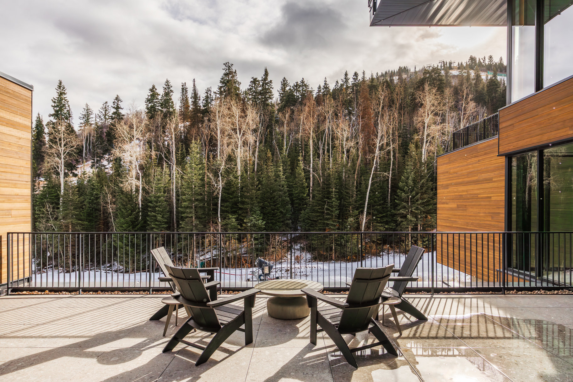  Furnished 5-bedroom Penthouse at Founder