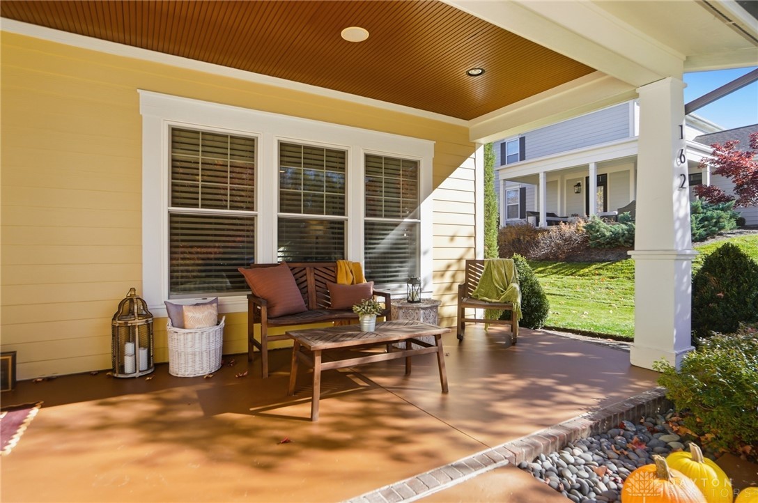 Oakwood, Ohio, 45409, United States, 3 Bedrooms Bedrooms, ,3 BathroomsBathrooms,Residential,For Sale,1991510