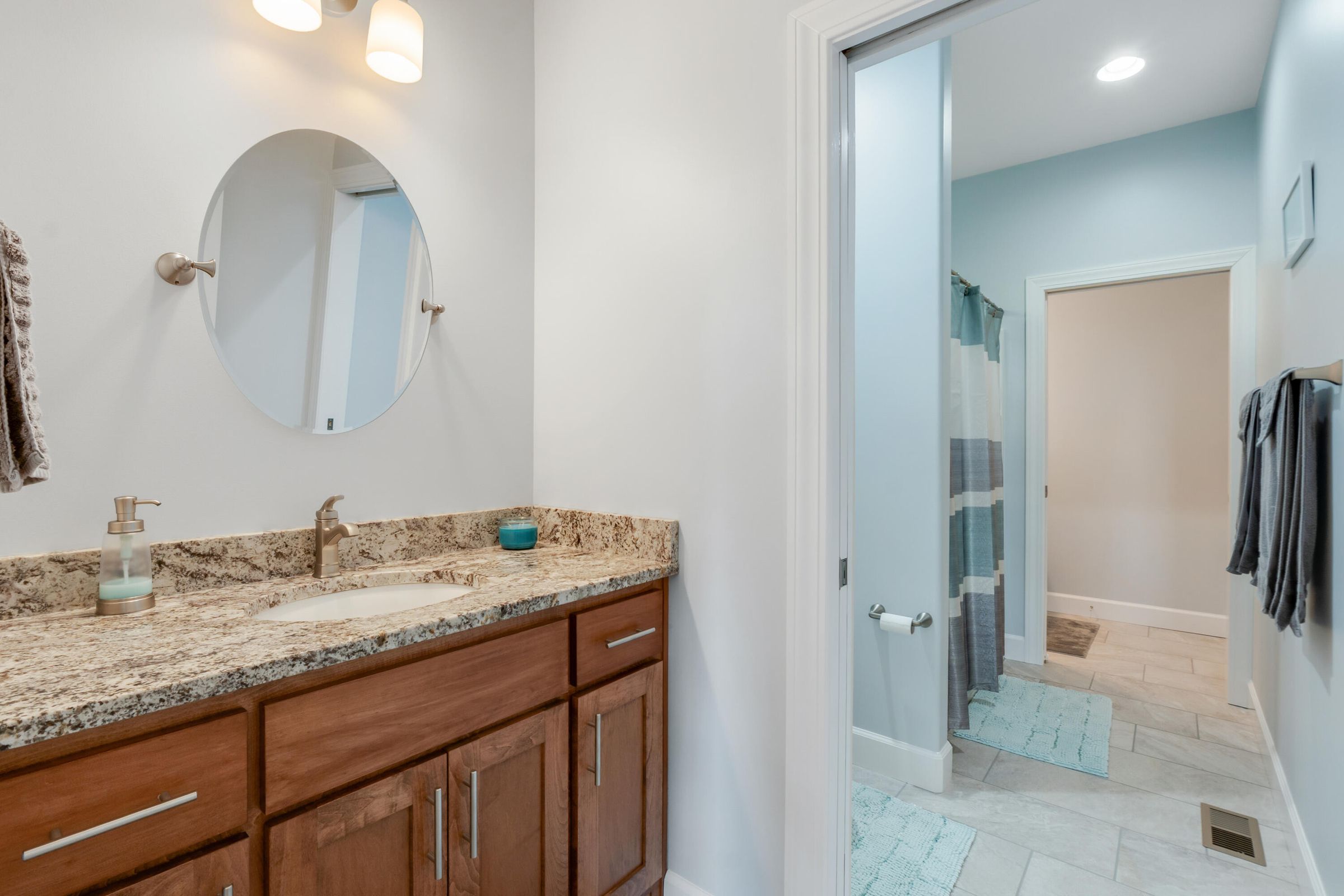 Dunlap, Tennessee, 37327, United States, 3 Bedrooms Bedrooms, ,3 BathroomsBathrooms,Residential,For Sale,1976318