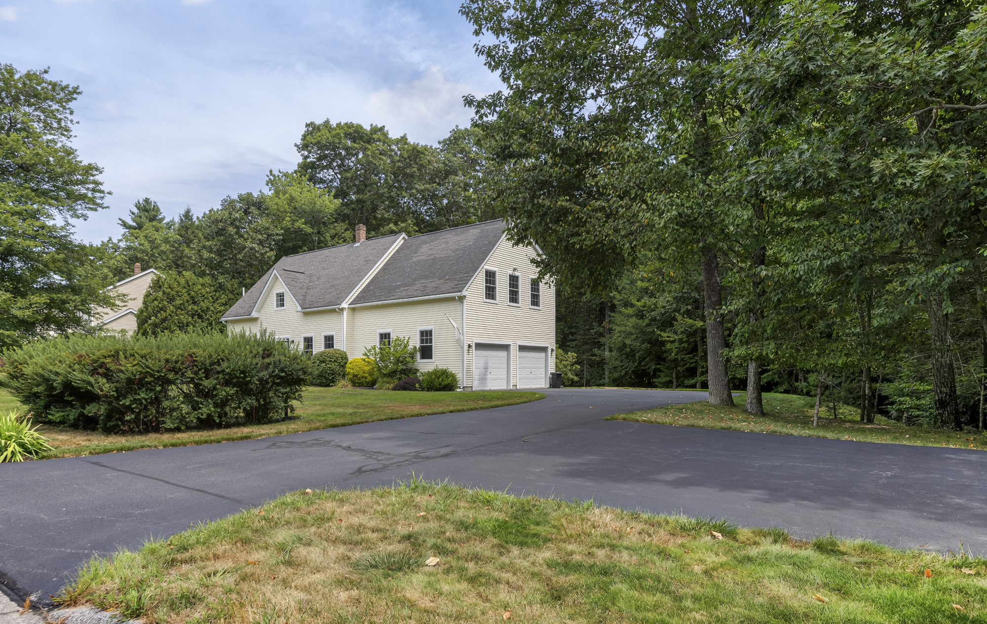 Gorham, Maine, 04038, United States, 4 Bedrooms Bedrooms, ,3 BathroomsBathrooms,Residential,For Sale,1914155