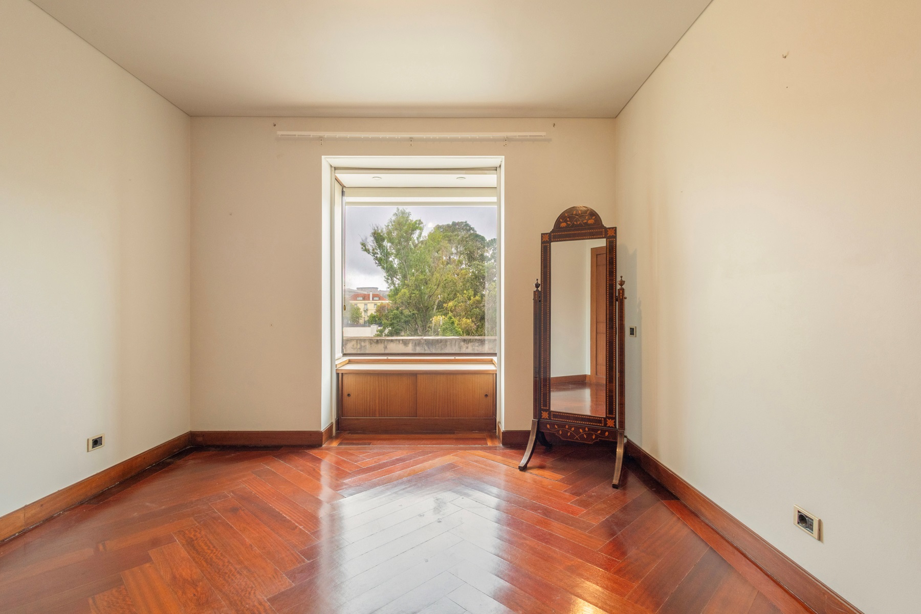  Flat, 4 bedrooms, for Sale - 物件實景